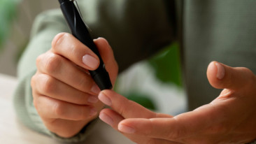 12 Penyebab Gula Darah Tinggi dan Cara Mengatasinya