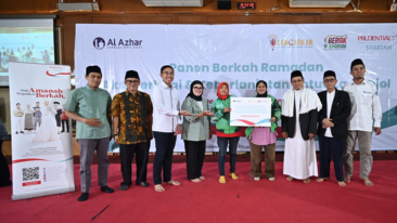 Aksi Berbagi dan Berkelanjutan: Prudential Syariah Berikan Asuransi Jiwa Syariah Gratis kepada Ratusan Pengemudi Ojek Online Perempuan