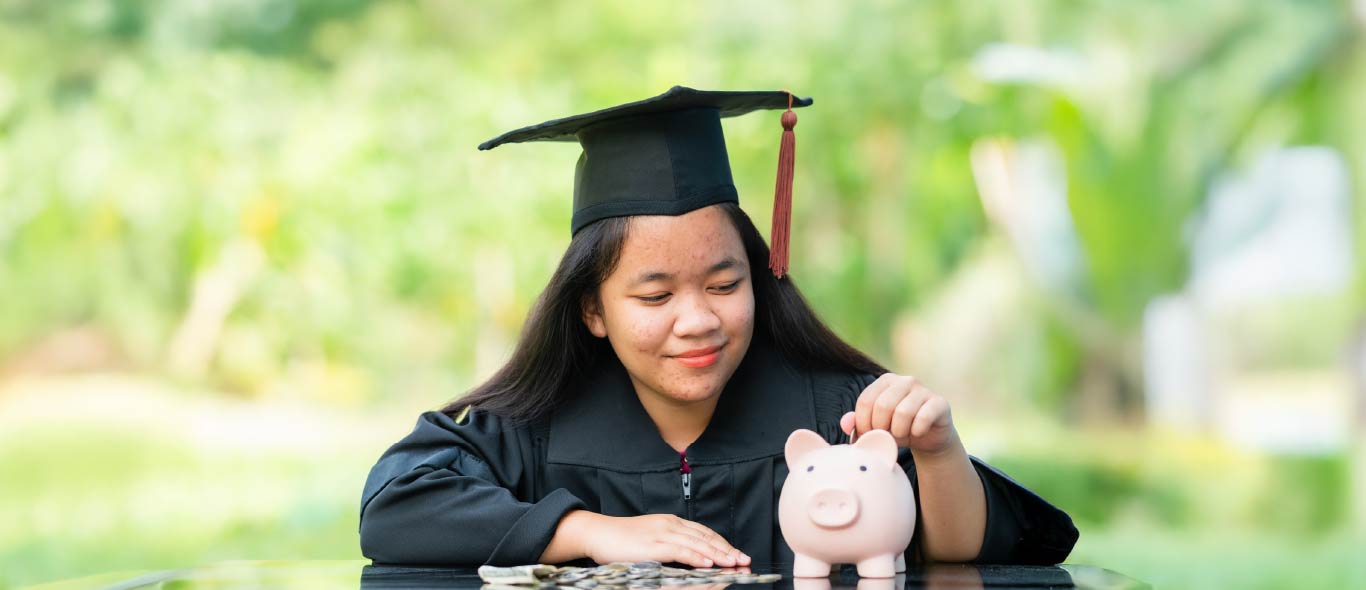 Menghadapi Inflasi Pendidikan di Indonesia: Perencanaan dan Strategi Keuangan yang Tepat